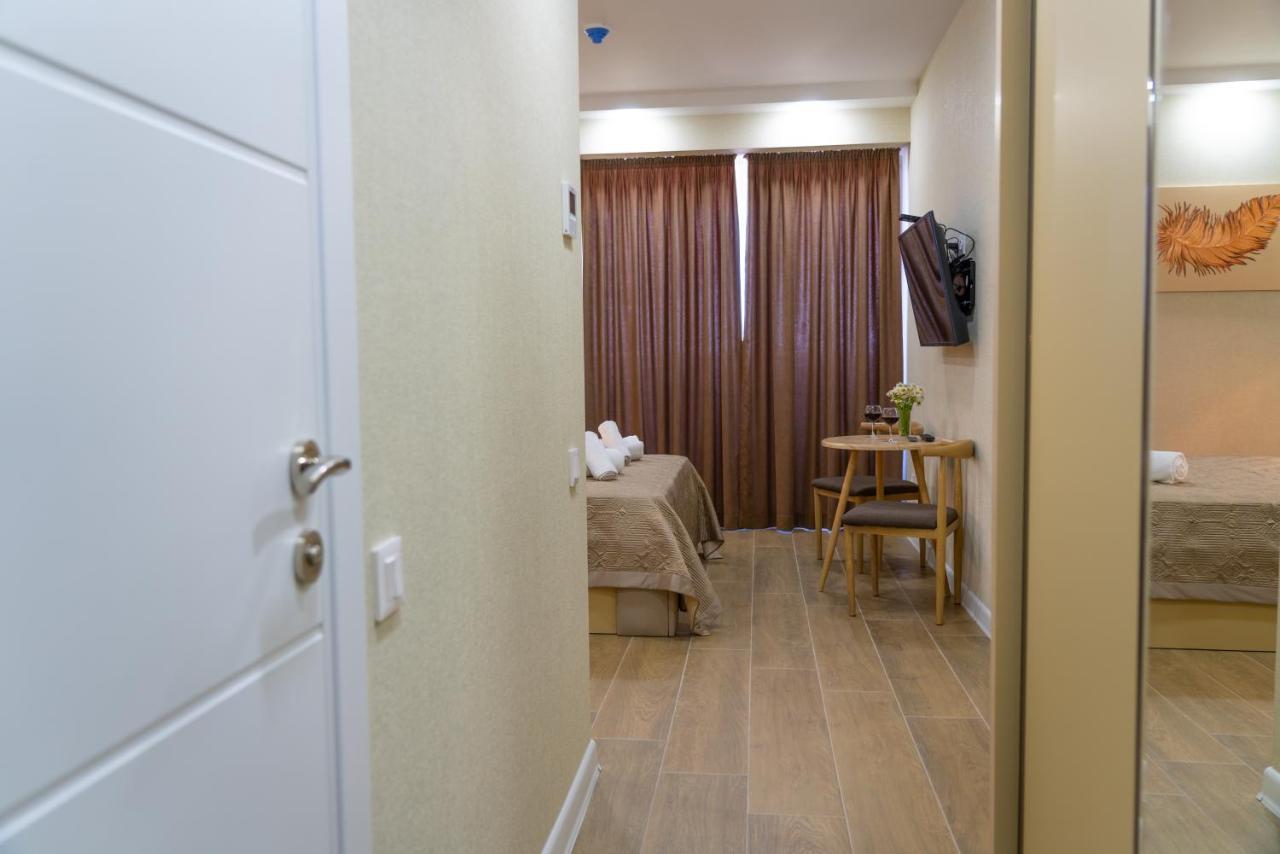 Sea Breeze In Batumi Apartamento Exterior foto